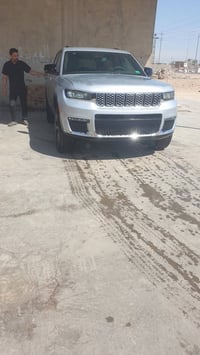 جراند شيروكي • وارد امريكي • ماشيه ٤٤٠٠٠