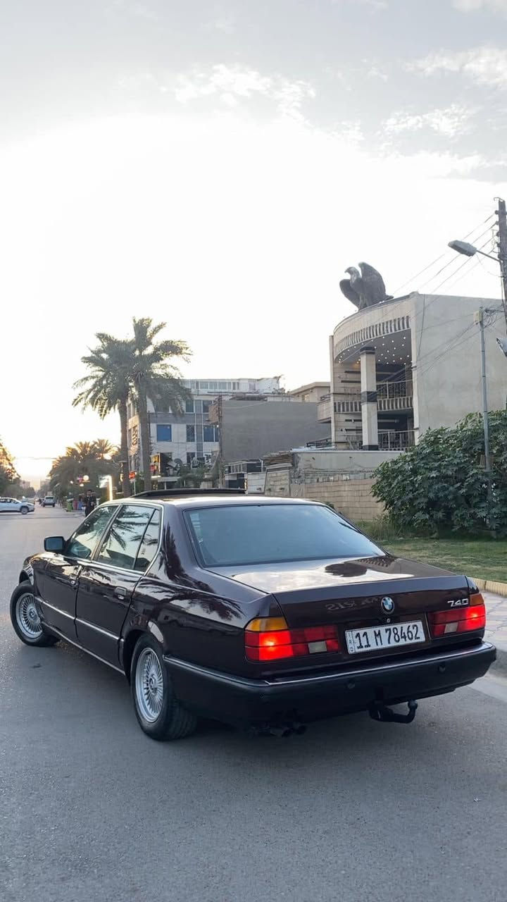 Bmw 740
سياره موديل 93
رقم بغداد الكليزي هزه جديده شرط التحويل
محرك و كير شغال 100/100
حديديه جديده
سياره محرك 40 اصلي بليته و سنويه 
موصفات دبل ارباك دبل كومبيتردبل جكمجه
سلايت رووف طكتين 
داخل جلد اسود 
كهرباء 8 حركات
بطن جلد دبل خياط
صاج ملكه
نفاضه قلب
دعميه خلفي حساس
زركات ليت 
برده راسيه
برده خلفيه
هوك خلفي بلادي
لييت زنون نصلي عالي
سياره جديده ب معنه الكلمه
و ما تصرف عليه مال جناي
وبدون نقص ترايه ون ما يعجبك
سعر 85
الستفسار نتصل (***********)
عنوان بغداد
