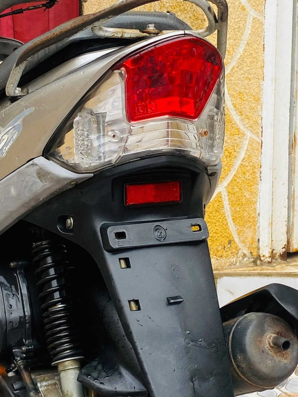 دراجة ماكس قجمة موديل 2007 نظيفة برغي مامفتوح كاملة ما بيها أي نقص صار شهر طالعة من الحاوية مامفتوحة ختم واحد ويا المكينة المكينة ناعمة الكهربائيات كلها شغالة تايرات تخم الدراجة بملاح مال رمبة لي مو شراي لا يتصل ولا يسكر السعر خاص العنوان ديالى بعقوبة قرب كراج البحيرة الاتصال على الرقم ***********
