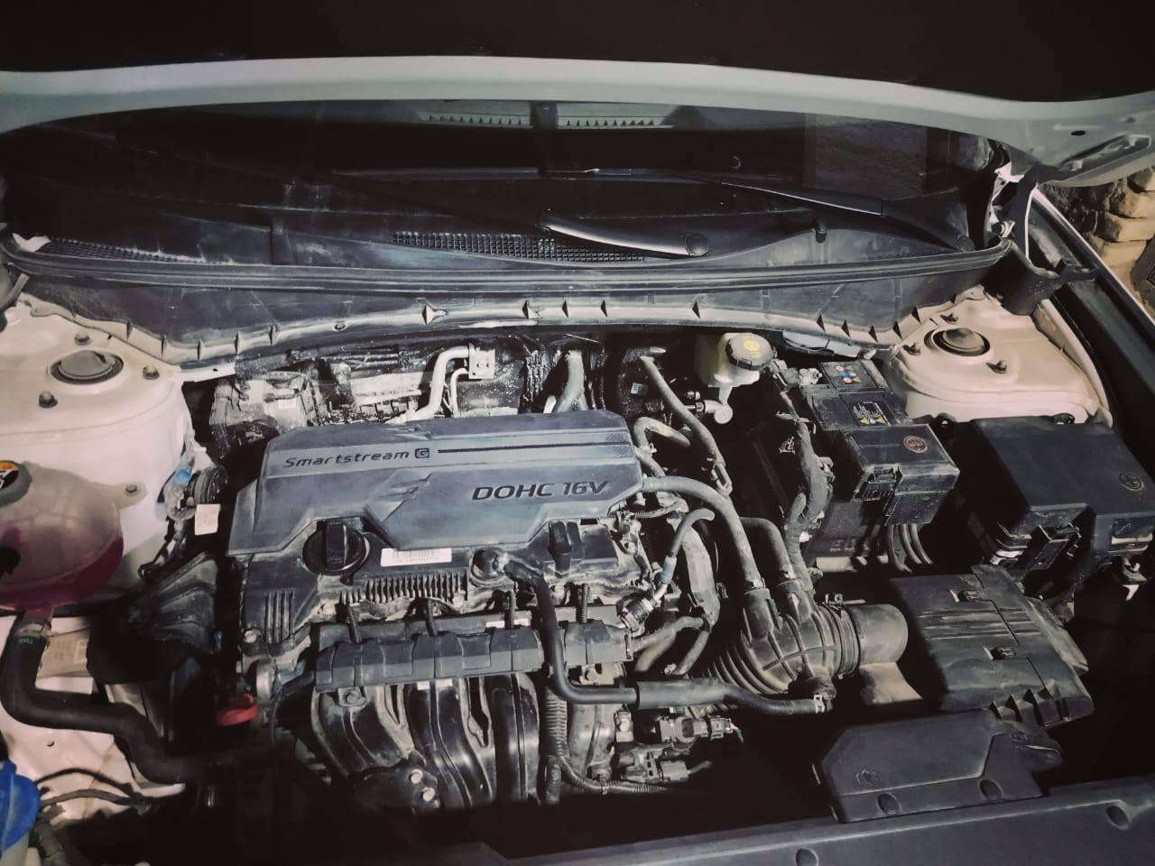 اخوان سيارة بعدها تحت الضمان و ما ماشية 5000 (زيرو) كفالة من الزلق فول مواصفات و بيها خمس تبديلات دهن على الحساب الشركة  و السيارة كاملة 
السعر 243 ورقة شدتين و تلاثة و اربعين و بيها مجال للشراي و ب الخدمة 
الرقم  ***********
الرقم ***********
المكان بصرة تنومة البصرة, العراق
