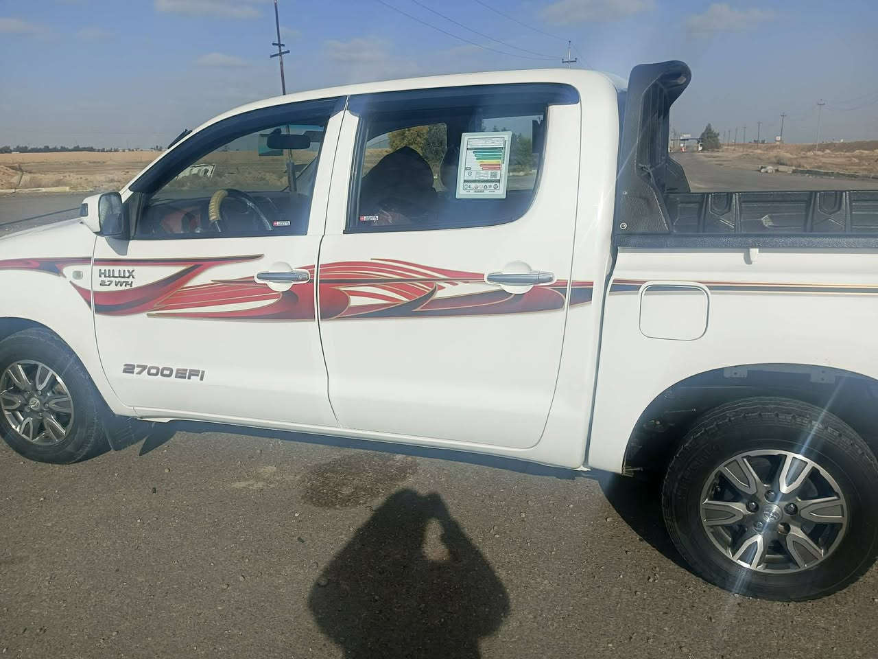 السلام عليكم 
للبيع هايلوكس 2010 
كلين بدون ضرر 
رقم صلاح الدين شرط التحويل 
كير محرك شرط 
صدر امامي خلفي شرط 
السونار مرفق ويا  المنشور 
السعر 180 وبيها مجال بسيط 
***********
