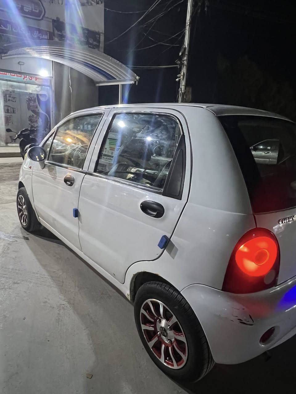 كيو كيو موديل 2012 هزة وسنوية جديدة بأسمي كير مكينة مكفولات صدر امامي خلفي جديد كهربائيات كاملة تخم تاير توني شاده تخم ويلكب اصلي ماناقصها لو برغي مكينة أربعة سلندر كير عادي السعر 32  بابل حصوة.   ***********
