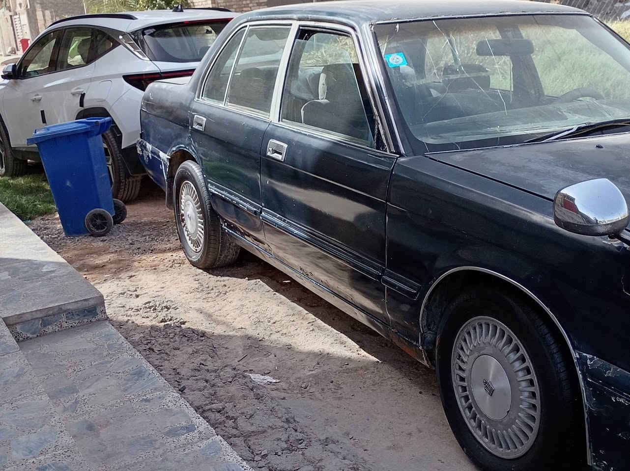 سلام عليكم للبيع ارنب كراون موديل94 سيارة مكينه جديده قبق اسود المرغوب كير جديد مكان بغداد سعرهة 35 
***********

***********
