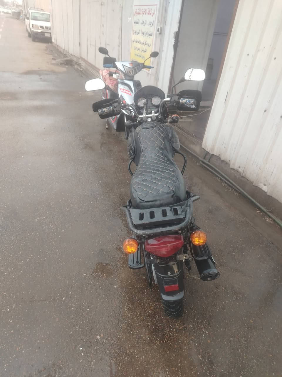 سلام عليكم بوكسر هندي 22 نازلة ب23 للبيع مستعجل
دراجة كاملة مكملة مكفولة كفالة عام من كل شي 
كير مكينة كهربائيات كلها شغالة لاتنقيص لاتبخير مكينة ناعمة سلف هندر 
تاخذها بوجهك للمرور ترقم وتطلع ع باب الله
اوراقها كاملة اصولية وانطيك رقم الوكيل مال الشركة
عارضها ب1600 بيها مجال لان عندي ظرف طارئ 
مكانها بغداد قرب جامع النداء
هذا رقمي بي واتساب واتصال 
***********
