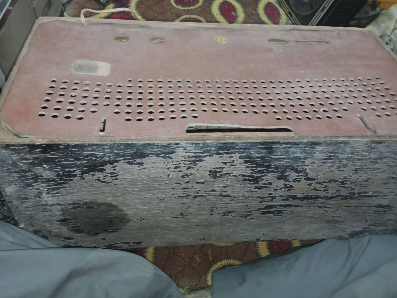 راديو قديم ابيعه هل الموجود نقص لمبات وبرده وسماعه بيها ظرر يعتبر قطع غيار السعر ٣٥ الف مع التوصيل


**إذا كنت صاحب هذا الإعلان وتريد حذفه لأي سبب، رجاءا أرسل رسالة إلى الدعم الفني**