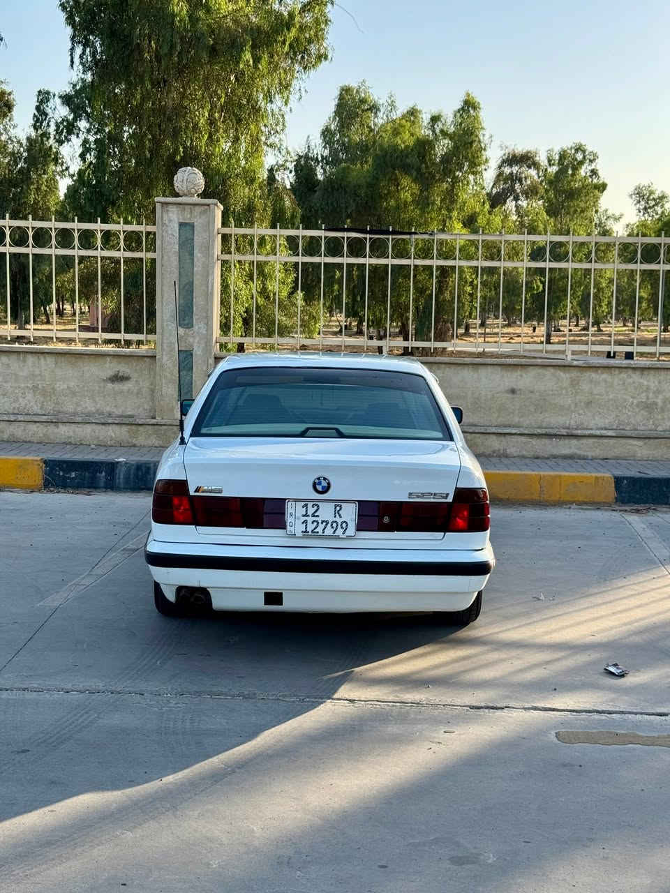 سلام عليكم
للبيع بي ام 525 كبس دجتل 
موديل 1988 محدث بل كامل من الدعامية الى الدعامية1994
تبريد ثلج 
سلايت 
جامات كهرب 
كشنات جلد داخل صاج دبل جكمجة 
ويل كب خلية
سقف كنتارة
لايتات زينون 
طخم الامامي طخم الخلفي جديد 
طخم تاير جديد 
صبغ عام 
كير عادي 
العنوان :موصل مجموعة الثقافيه 
***********
***********
السعر 60$

