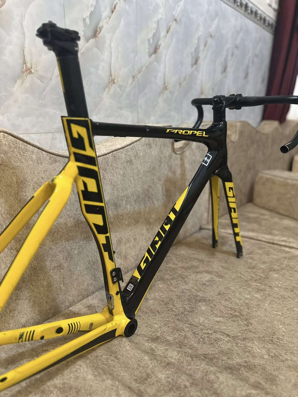 السلام عليكم
فريم جاينت دفن ميديم 
***********
