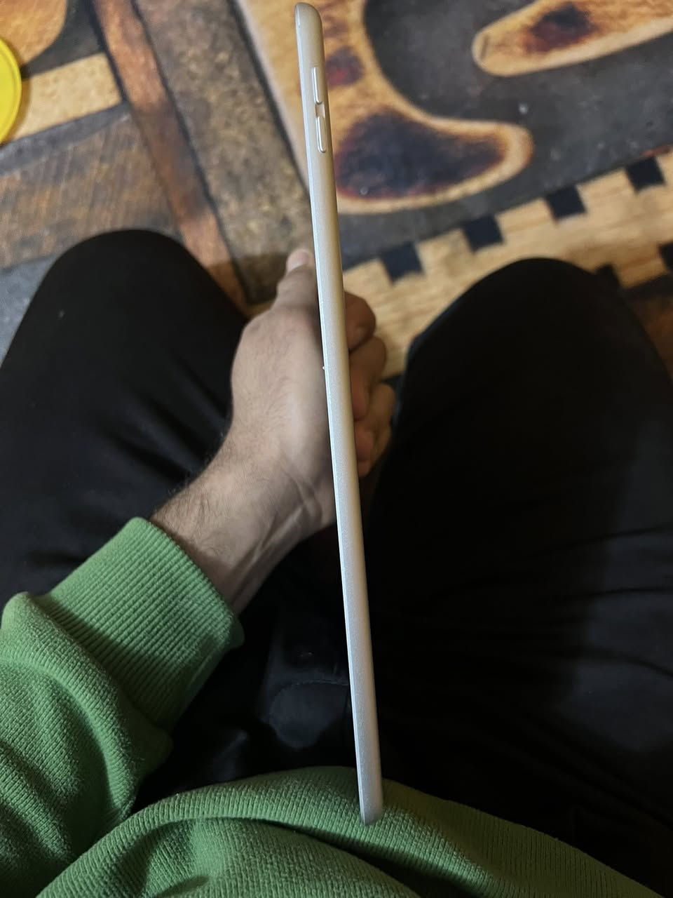 iPad 9
السلام عليكم ايباد ٩ ذاكره ٦٤ نظافه ٩٠٪؜ مثل مموضح بلصور السعر المطلوب ١٧٥ قفل 🔐 مكاني بغداد مدينه الصدر 
***********
