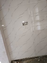 اسطه سيراميك • جدار • متفرغ