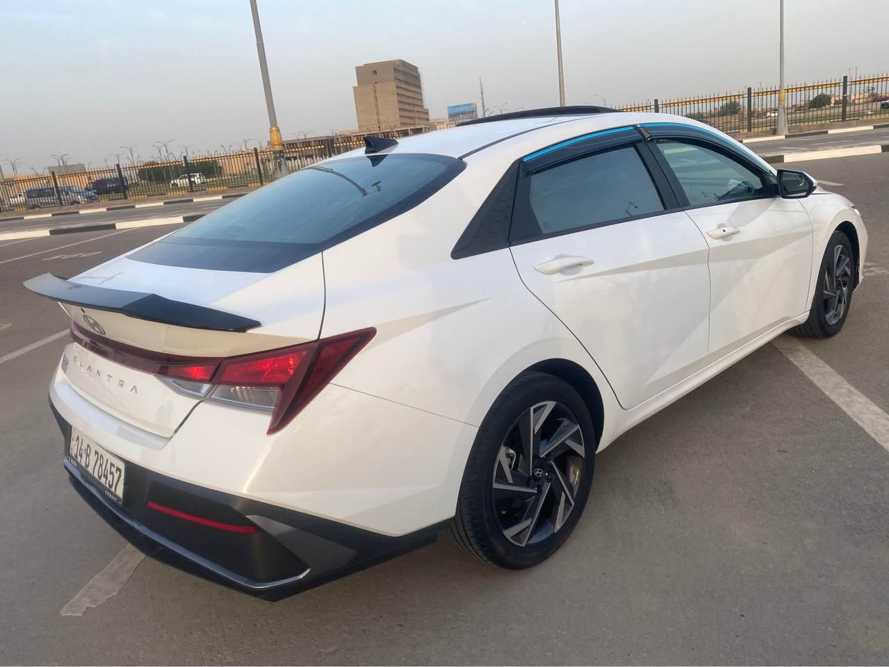 النترا 2024 وارد امريكي بنيد مصبوغ وطرف الجاملغ بارد شي بسيط فوول مواصفات محرك 2000 دوش كفاله محرك كير حدادية تبريد تدفئه ماشية 50.000 رقم معوقين بصرة مكانها البصرة للاستفسار *********** الزبير, البصرة
