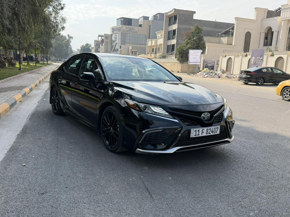 تويوتا كامري 2024 هايبرد XSE 🚘
بدون ايرباك
حادثها جاملغ خلفي وصندوق فقط
السعر 220 
🔹 كامري 2024 هايبرد XSE هي خيارك المثالي 🔹

✨ سيارة شبه جديدة بحالة ممتازة
✨ أداء رياضي مع استهلاك وقود اقتصادي
✨ تصميم XSE الجريء والفاخر
✨ قيادة ناعمة ومريحة داخل المدينة وعلى الخط

المميزات:
✔️ هايبرد – توفير عالي بالبنزين
✔️ فئة XSE الرياضية
✔️ أنظمة أمان متقدمة
✔️ شاشة حديثة + تقنيات ذكية
✔️ داخلية نظيفة جدًا
✔️ جاهزة للاستخدام بدون أي مصاريف

💎 سيارة راقية لمن يعرف قيمتها
💰 السعر: 220 بيها مجال بسيط 
📍 الموقع: بغداد حي الجامعه 
📞 التواصل: 
***********او ***********
