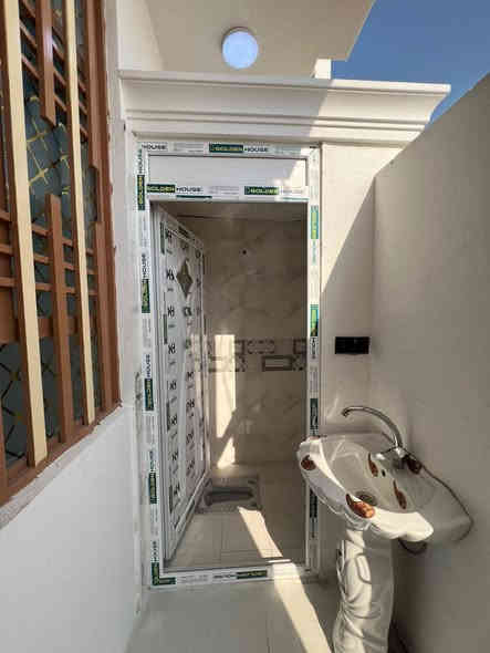 🏡للبيع مساحه  50   متر طابق ونص صاله وستقبال 🏠وجها 4 ونزال 12ونص
🔴ومطبخ وصحيات داخليه وخارجيه ومنور 
 بناء بلوك جديد   شغل درجة اولى  
🔴كربلاء المقدسه مجمع الابداع السكني طريق الرابط قرب العلوه طريق نجف كربلاء عامود 1182 
يبعد عن الامام  6كليو اقل 12دقيقه بل سياره 
قريب  عن طريق المشايه  يصلح سكن او حسينه او دار ستراحه  نوع العقار طابو زراعي اقرار محكمة سند 25 يسجل بسم المشتري 
للأتصال او واتساب ***********
***********
*********** 

 

 للعقارات والمقاولات العامه
