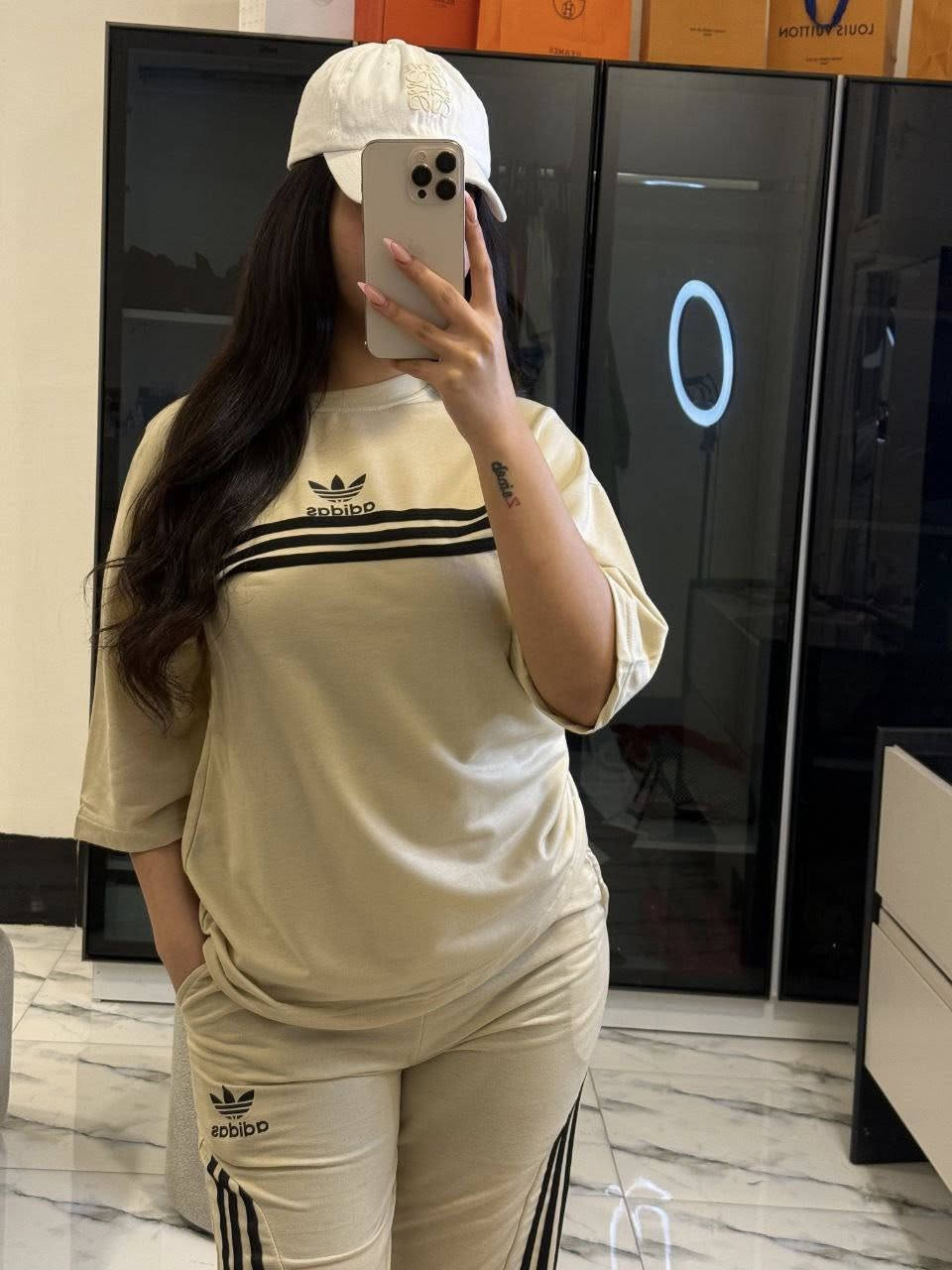 تراك نسائي

خامة توفيليس مطاط

L. XL. 2XL.3XL.


**إذا كنت صاحب هذا الإعلان وتريد حذفه لأي سبب، رجاءا أرسل رسالة إلى الدعم الفني**