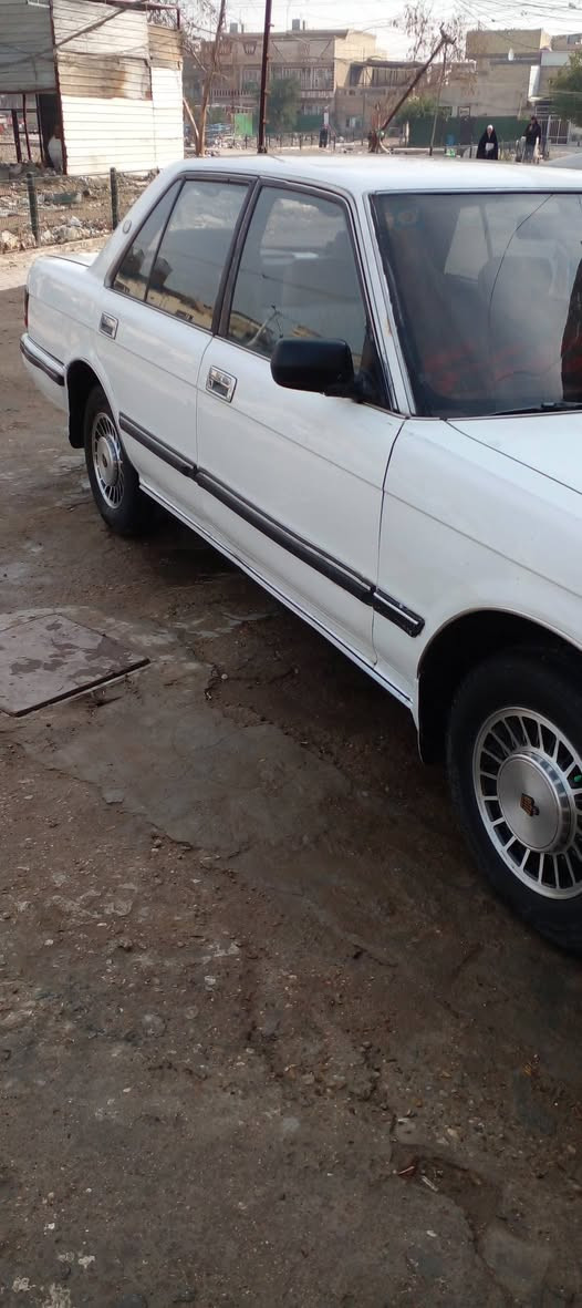 سوبر سيدان موديل ٨٨ بغداد باسمي محرك ونجي بدايه تبخير بسيط او لاستك والف نكول تبخير  سياره صار ٣ سنوات عندي خير من الله ناعمه  والباقي شوف العين مكانهه بغداد الشعله السعر ٤٨ 
الهاتف ***********
