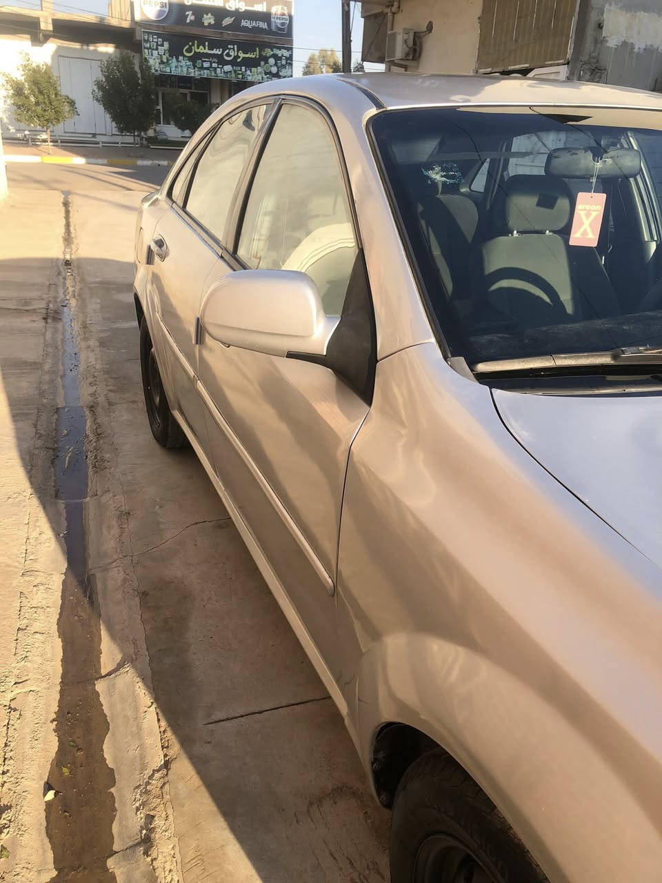 اوبترا موديل 2009
لون رصاصي 
گير عادي 
گير و محرك وتبريد بشرط ١٠٠٪؜ 
لا صرف لا بخار لا تنقيص دهون بشرط 
شاشة ايباد + كهربائيات كله شغالة
سنوية جديدة انكليزي بأسمي سيارة 
رقم كركوك 
سيارة حلوة و جميلة مال البيت
بيهه ضربة من وراه وسقف بيهه ركلة وجاملغ معجون 

تحويل وكالة غرامة كله بشرط 

مكان سيارة طوز خورماتو 
سعر (٧٠) بيهه مجال …
رقم تلفون ***********
