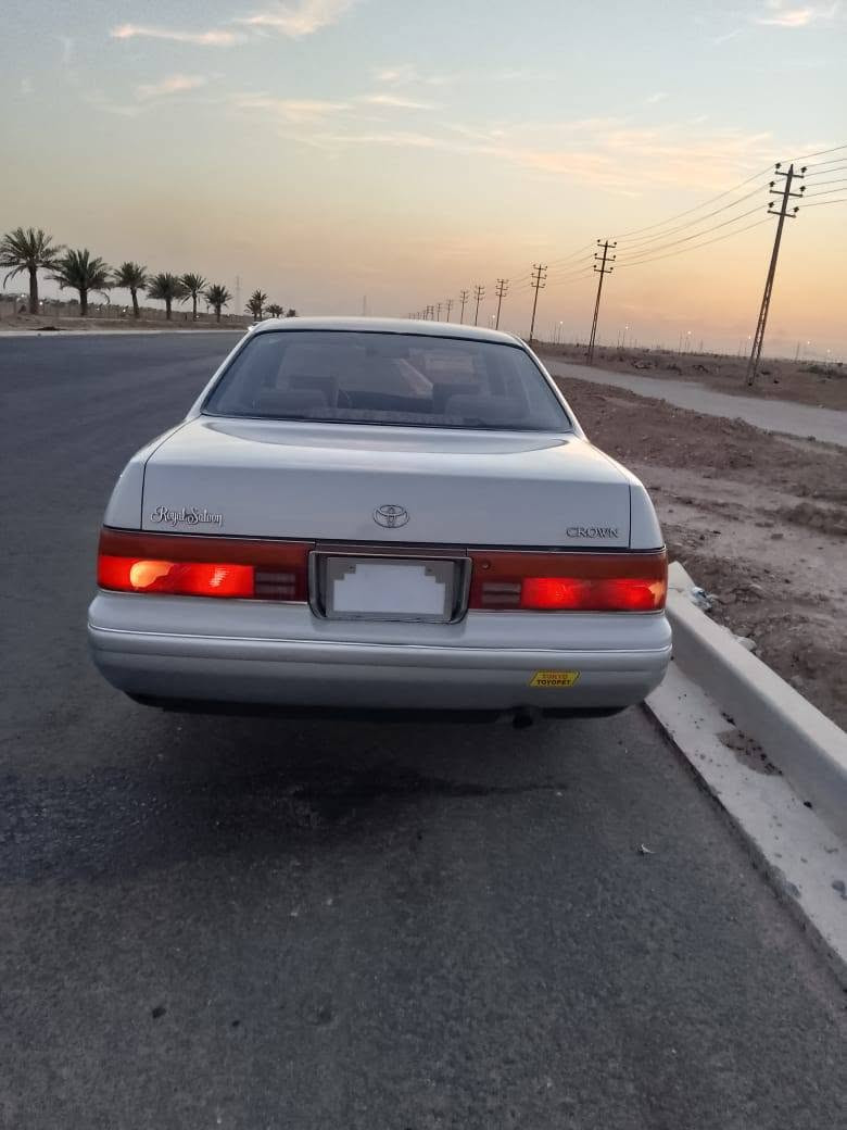سلام عليكم ورحمة الله وبركاته 
السعر 55وبيه مجال
بطه موديل1993من فصل 
رقم بصره14نكليزي 
 مشروع وطني سنوي 31
مكفوله من الكص والنغل  والعيب شرعي
مكينه وكير 2500فيفيتي مكفوله هيه والكير 
تبريد شغال ثلج
حداده بل كارتون مانغصه شي 
كهربايت من طول لطول جاهزه 
دوخاله بلكارتون دشبول بطاين 
تخم تاير ستوه شاده بكرتونه 
العنوان البصره الستفسار ***********
