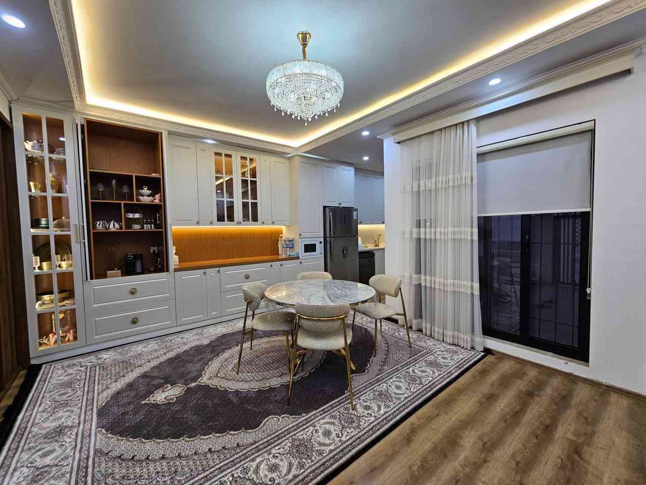 دوو خانووی VIP  بۆ فرۆشتن لە هەولێری نوێ
▫️١٢٥ مەتر + ١٢٥ مەتر
▫️شەقامی ٢٠ مەتری
▫️بەرامبەر ساحە 
▫️ڕوو ڕۆژهەڵات 
▫️٣ ژووری نوستن  
▫️٢ حمام 
▫️نزیک ماونتن ڤیو
▫️کەوەنتەری لەگەڵدایە 
__________________________
بیتین VIP  جدید للبیع في منطقة أربیل جدیدة ( هولیري نوي ) 

▫️١٢٥ متر + ١٢٥ متر 
▫️شارع ٢٠ مەتری 
▫️مقابل ساحە
▫️اتجاه شروق 
▫️قریب مونتن ڤیو 
▫️٣ نوم 
▫️٢ حمام 
▫️کاونتر مع بیت 
للتواصل:
📞 (واتساب):***********
السعر: https://t.me/erbil_real_estate8
