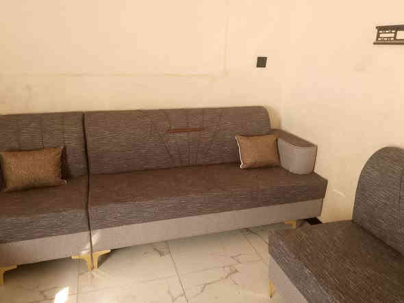 ديوان 10مقاعد استعمال يومين شغل دراجه اوله البيع اي استفسار على خاص او على واتساب ‏‏‪***********‬‏
