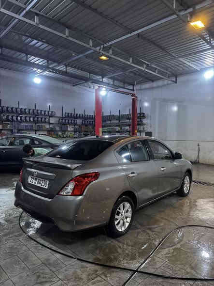 السلام عليكم نيسان سني مصري موديل 2023 مواصفات قطعتين تبريد 4 جان كهرباء وشاشه كبيره  ماشيه 42 بيه قطعتين تبديل الجاملغ الأيسر وقبق جنطه ومصبوغات وبيها بارد بالجاملغات الخلفيه شي قليل مكينه كير مكفولات رقم اربيل بسمي هزه جديده السعر108 وبيها مجال رقم الهاتف  *********** مكان السياره البياع
