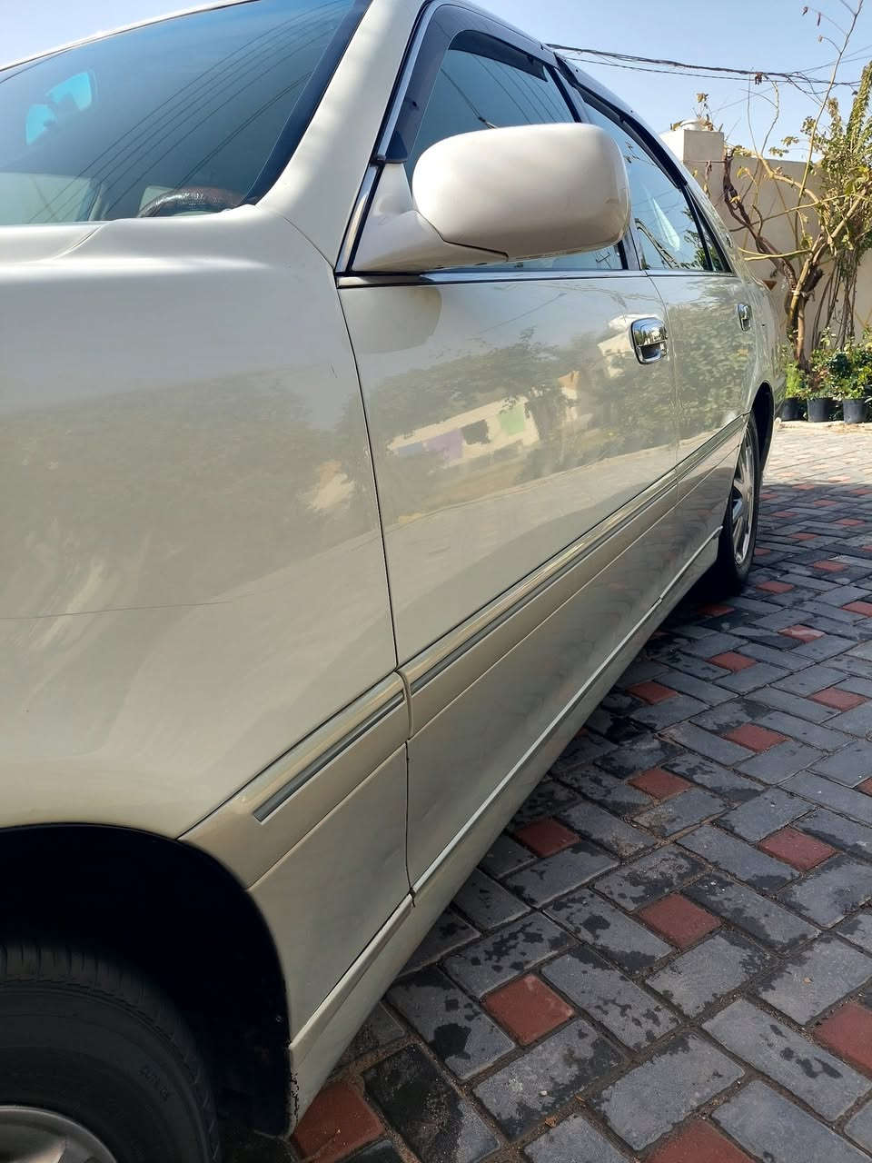 السلام عليكم
ملكه موديل 2001 كرستال أصل محرك D4 الكبير
3دكم 
كشنات كهرباء 
ستيرن كهرباء 
السياره مكفوله من الكص والاصوليات تريد وكاله تريد مداور
تخم تاير جديد
محرك وكير مكفولات 
رقم سليمانيه اصولي 
ملاحظة السياره حداديتها تريد ترتيب وسنويتها نافذه صار 3 سنوات السعر  135  وبيها مجال  السعر عجبك على راسي  ما عجبك صل على محمد وآل محمد وارفع المنشور 
للاستفسار  *********** غير متواجد على الفيس
