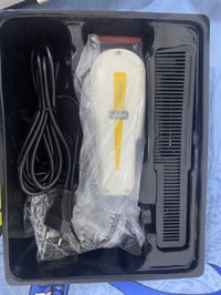 ماكينة حلاقة • أصلية • مستعمل