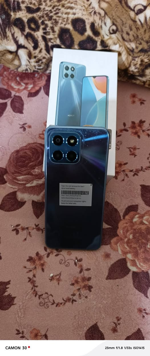 السلام عليكم جهاز هنر X6معه كارتون لدون شحنه للبيع ذكره 128رام 6مكتني حي بدر السعر 150بي مجال قليلباقي التفصيل خاص


**إذا كنت صاحب هذا الإعلان وتريد حذفه لأي سبب، رجاءا أرسل رسالة إلى الدعم الفني**