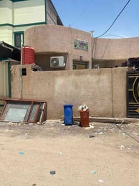بيت 150 م واجهه 10نزال 15 للبيع الموقع حمدان البز شارع المركز غرفتين ص...