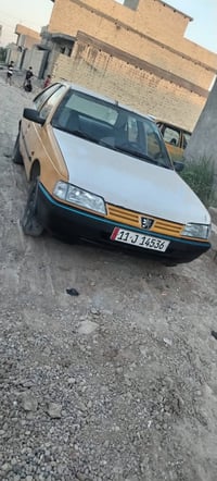 بيجو روى للبيع   مديل2009 رقم انكليزي  محرك بالجيس  07738527308 الرقكر...