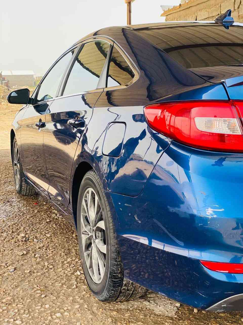 هيونداي سوناتا وارد أمريكي (مكفولة) - للبيع 🚗
السيارة بدون ضرر وبدون أي تبديل فقط صبغ بنيد ، بحالة ممتازة جداً (سيارة جناي) وجاهزة من كل النواحي.

​✅ أهم المواصفات:

​البدي: مكفول من الضرر والتبديل (صبغ شركة).

​المحرك: 2.4 GDI (مكينة ما مفتوحة نهائياً، كير ومكينة بشرط الفحص).

​اللون: چويتي مميز ونظيف جداً.

​الداخل: كشنات جديدة + تحكمات ستيرن كاملة + مثبت سرعة.

​التبريد: شغال ثلج ❄️.

​الحدادية: 100% (جديدة تماماً).

​الإضافات: شاشة كبيرة + كاميرا خلفية + تخم تاير جديد + باتري جديد.

​✅ ملاحظات إضافية:

​السيارة جاهزة وما تحتاج أي مصروف، "شغل واطلع".

​المكان: النجف - الكوفة - الحرية.

​💰 السعر المطلوب:125 ورقة (وبي مجال بسيط للشراي المباشر).

​📞 للتواصل والاستفسار ***********
