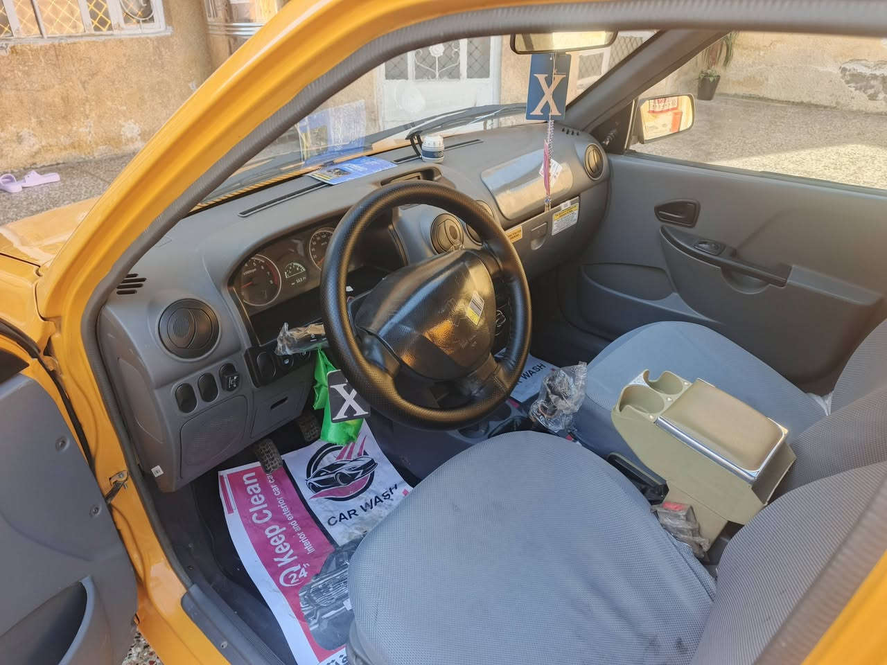 سلام عليكم شباب سايبة 2024مكفولة من كلشي ماشية 57نضيفة كلش سعرهة 67او بيهة مجال (***********)
