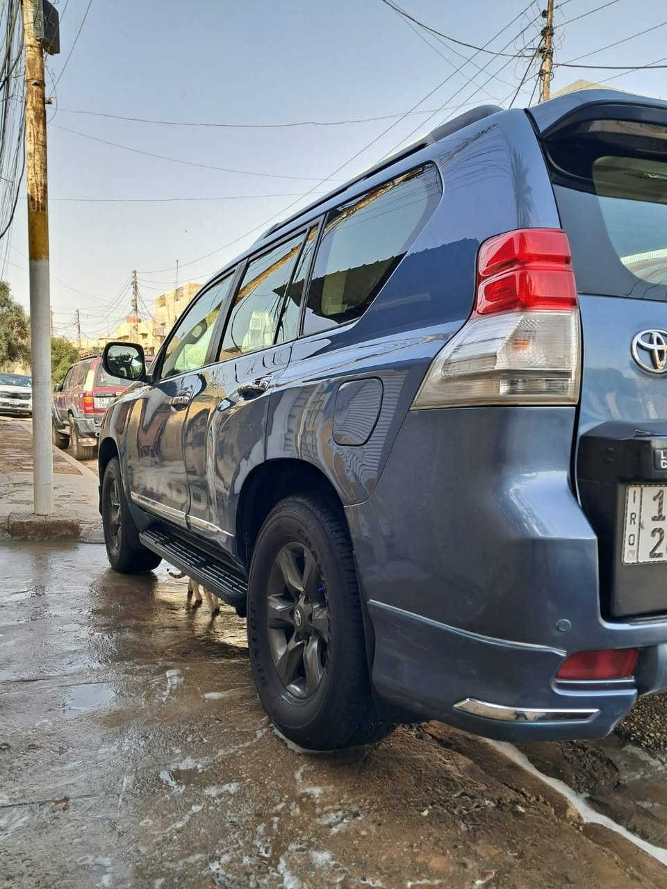 السلام عليكم برادو موديل ٢٠١٣ سنويه بسمي محرك ٦ سلندر مكفول من الفتح مع الكير سياره جاهزه مابيه كل نقص سنويه بسمي السونار مرغق بلمنشور السعر 220$ بيه مجال قليل للشراي الدوره حي المعلمين للتصال 
***********
