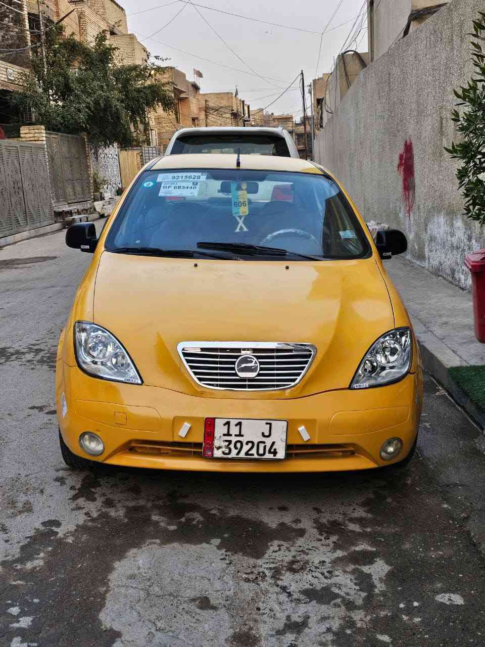 يالله السلام عليكم
طيبة موديل 2015  سيارة حلوه 
   مكينه گير خير من الله، تدفئة ، تبريد ثلج
  تخم تاير جديد ،،صدر امامي خلفي جديد
    ،،  هيئة غرامات تصفير جديد
  مشروع وطني، سنوية لل 2026 

ارقام انكليزيه 

 ،،  العنوان: بغداد بلديات. اتصال:***********
