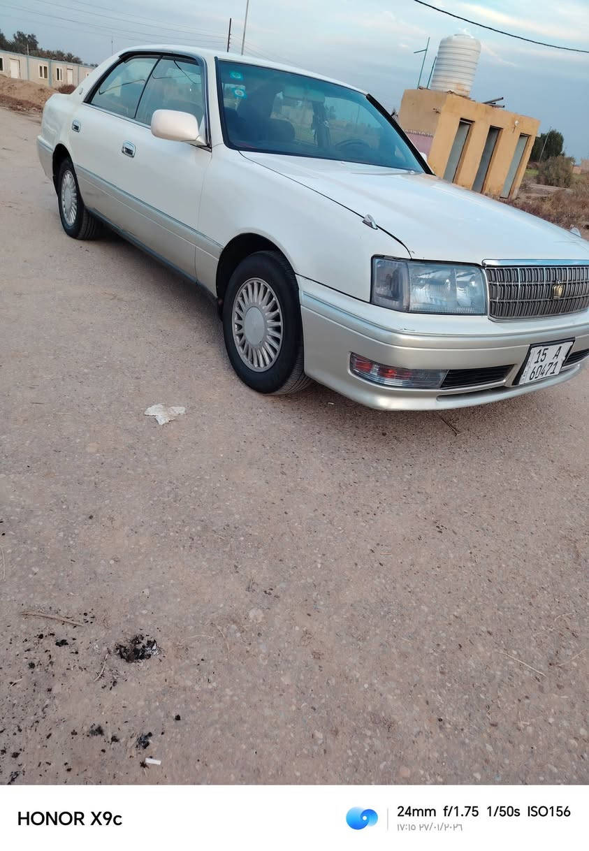 رأس الثور   مكفولة كفاله عامه من الضربه والكص ونقل الجثة والعيب الشرعي حداديه جديدة تخم تاير جديد تبريد  شغال مكينه وكير جدد صار عشرين يوم بدلهن كرتون   رقم دولي انبار تحويل بكل محافظه سياره جاهزة وجديدة شرط  سعر 98 مكان السيارة ذي قار قضاء الغراف ***********
