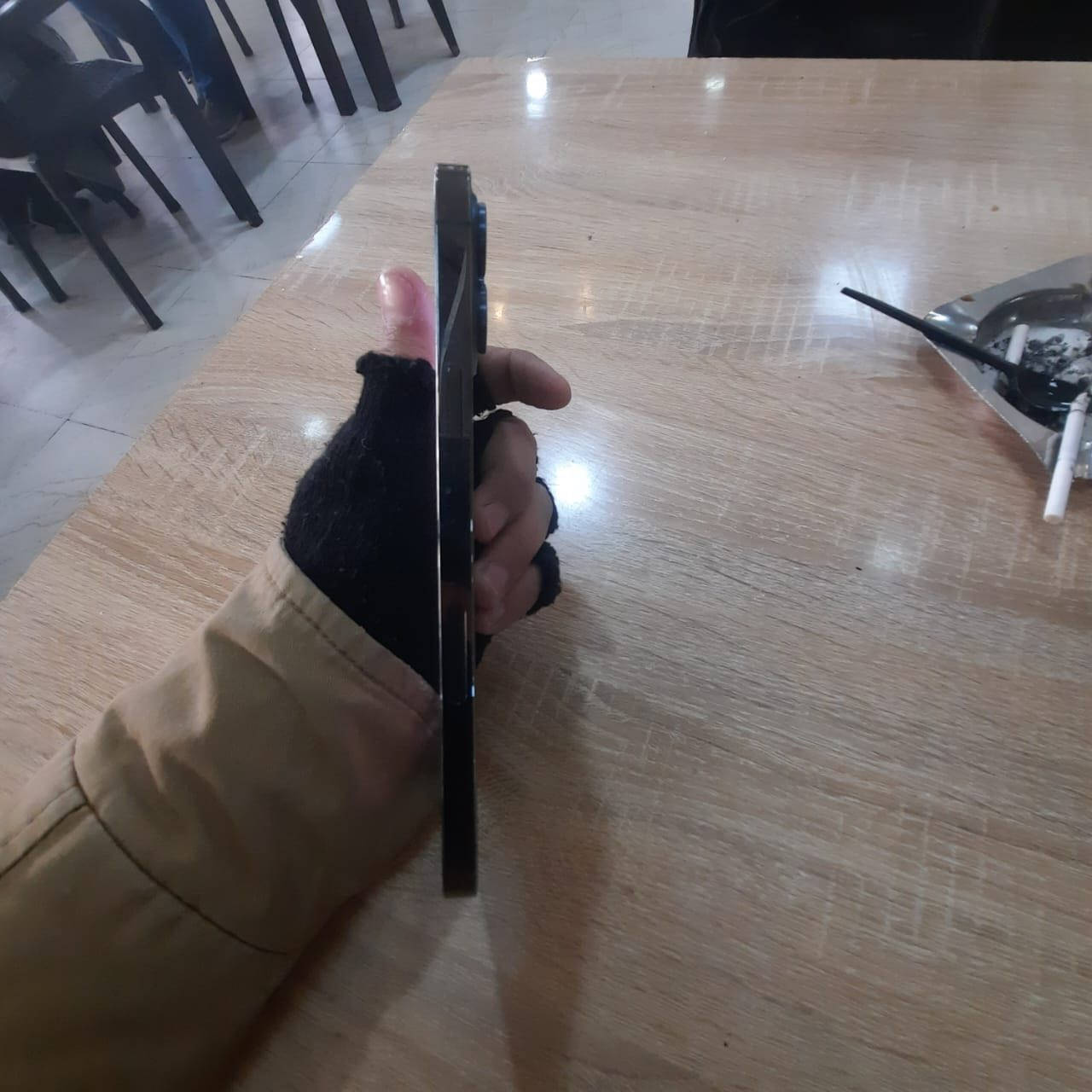 ايفون ١٢ برو ماكس للبيع ذاكرة ٢٥٦ تك سيم مبدل شاشة وبطارية السعر ٣٥٠ 
للتواصل ***********
