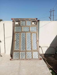 شبابيك للبيع عدد 2شبابيك نضيفه تواصل على الرقم 07805270292