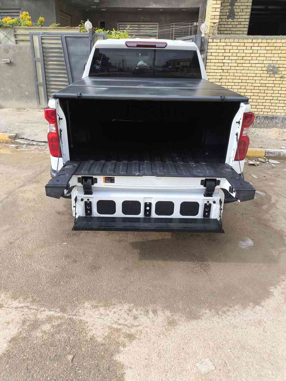 سلام عليكم
سلفرادو 2025  مواصفات TRAIL Boos  Z71
كير تعليك 10 نمر +-
- محرك 8 سلندر 5.3
- ⁠باب طويل بدي قصير 
- ⁠رادار امامي / كامرة خلفية دوارة
- ⁠هاند بريك دگمة
- ⁠فورويل صعود  ونزول ونظام منحدرات
- ⁠صندوك كهرباء / كرسي سائق كهرباء
- ⁠مانع تصادم / اوتو ستوب
- ⁠شاشة لمس 
- ⁠تحديد مسار
- ⁠تبريد قطعتين
- ⁠بصمة تشغيل عن بعد / فتح صندوق بصمة قطعتين 
- ⁠دبل گزوز
- ⁠غطاء بدي اصلي
- ⁠ويل 20
السيارة نظيفة جداً وعليهه صيانة كاملة 
وبرغي مابيهه نقص
حادث باب وجاملغ جهت العبري مبدل بلاد 
كتاب شهداء وريث واحد رقم ذي قار 
المكان :ذي قار . ناصري
مكلف بل نشر للاستفسار :***********
