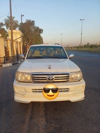من رخصة الأدمن المحترم سيارة لاندكروز موديل ٢٠٠٦رقم انبار نكليزي  سنوي...
