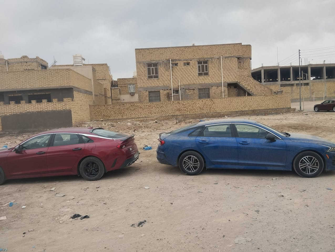k5 جي تي لاين عدا الفتحه 2024 ذي قار باسمي مكانها شطره 1600 تيربو ماشيه 38 ميل حادث جانبي باب خلف السائق وهلال الجاملغ بدون تبديل ولا فتح ايرباكات سليمه بجم بلاد 
السعر 165 وبيها مجال 
***********
***********
