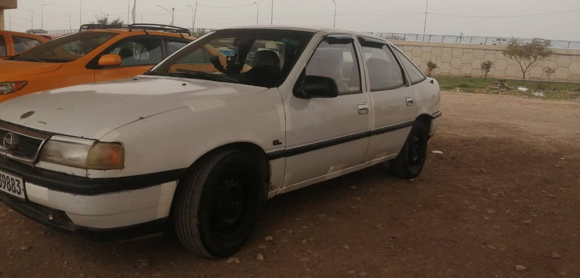 سلام عليكم اوبل فكترا للبيع رقم صلاح الدين بسمي دفتر بانزين بيها مكينه18بيها لاستيك ولف والكير بيها خلل بسيط يطكطك شرط تحويل تايرات نص عمر بيه ضربه من جهة السايق سعرها29بيها مجال مكاني كركوك ***********
