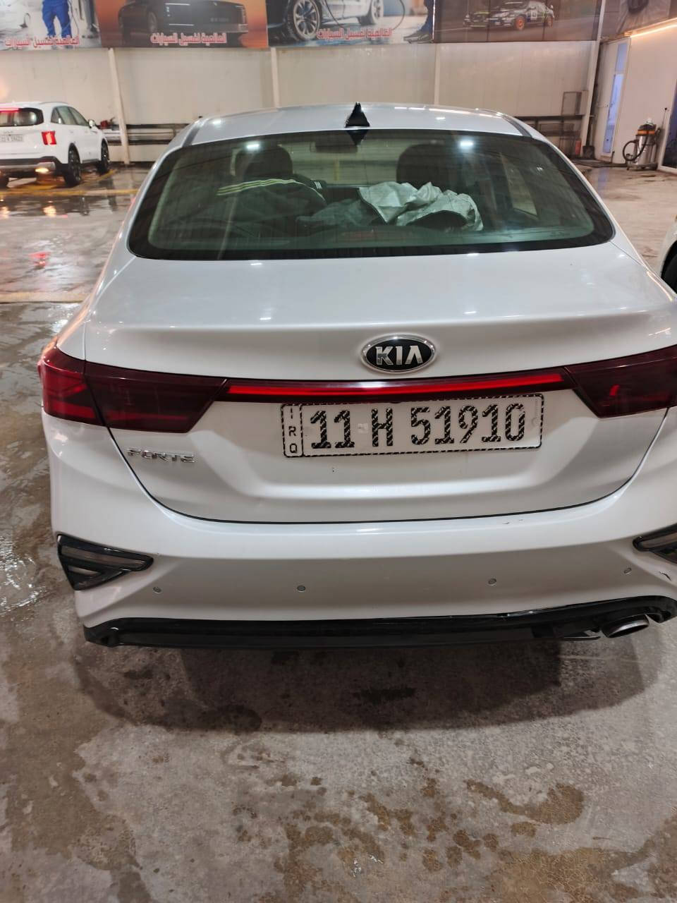 سلام عليكم كيا فورتي موديل 2019ماشيه ٨٥ حادثه امريكيه شويه من البنيد وجاملغ مبادلات بدون دواخل وبيها قطع صبع بلعراق أثر شخوط كير مكينه تبريد صدر كله مكفول مكان الكاظميه السعر ١١٣ وبيها مجال ***********
