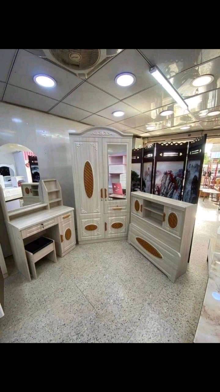 كنتور 4 باب السعر 270

كنتور 3 باب السعر 200

كنتور 2 باب السعر 165

سرير السعر 140
ميز تواليت السعر 120

توصيل داخل بغداد مجاني
اطراف 10
محافظات 25