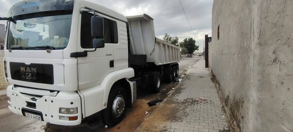 سلام علیکم مان اللبيع راس وعربانه مربوطه مكينه ٤١٠ كير في تيس تخم تاير راس وعربانه ***********
