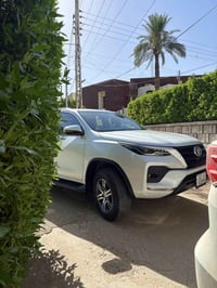 موديل 24 فور ويل عداد 16 وقابل للزياده السعر 30000$ العنوان بغداد المن...