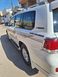 لاندكروز ستينيه • موديل ٢٠١١ • فول مواصفات