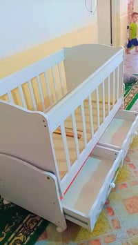 أثاث أطفال • استعمال قليل
