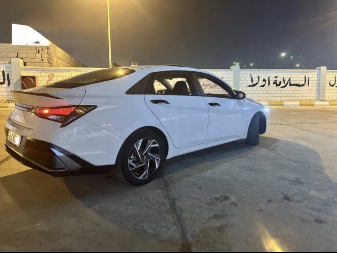 السلام عليكم اخوان النترا 24  كفاله  شركه نور البصره  ماشيه بس 21  السياره نضيفه ب 137 وبيها مجال بسيط للشراي

 للتواصل *********** رقم بي واتساب
