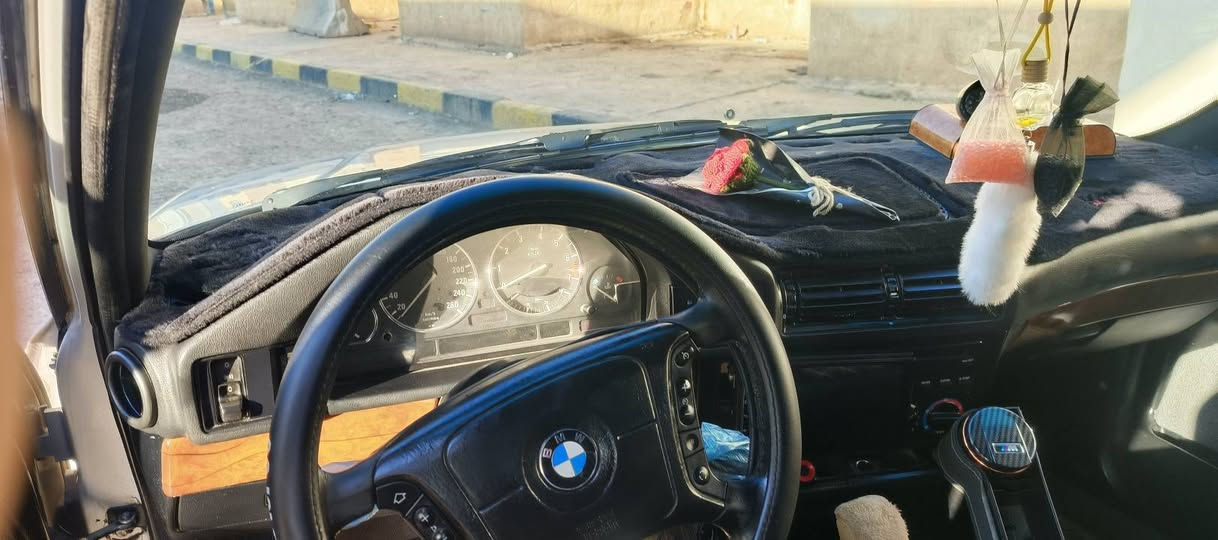 السلام عليكم
BMW 525i اصل

كير شرط 

محرك شرط

تبريد ثلج 

تدفئه 

تنته سلايت 

تصعيد جام وتنته مع السويج 

شاشا 

صدر امامي خلفي جديد 

تخم تاير جديد

دمام

كهربائيات كلها شرط

لايت زنون العالي والناصي شمسي 

مشروع وطني الصبح احولك عليها غرامه 100 الف فقط وعليه طبعأ سنويه 2028

من الأخير سياره مناقصها كلشي كلوب مواكف بيها

السعر 70

مكاني تكريت

 ***********

***********
