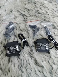 محرك ريموت • سيارات وقوارب • للبيع