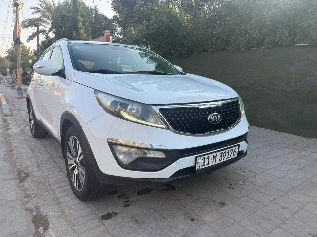 يالله)) كيا سبورتج خليجي 2016 مكفوله من صبغ وظربه سياره جاهزه تخم تاير صدر امامي خلفي مكينه كير كله مكفول مواصفات سياره مري شفط حساسات تحكم ستيرن مكينه 2000 دوش سونار داخل المنشور المكان بغداد البنوك لسعر 157 بيها مجال بصيط لاستفسار علي ***********
