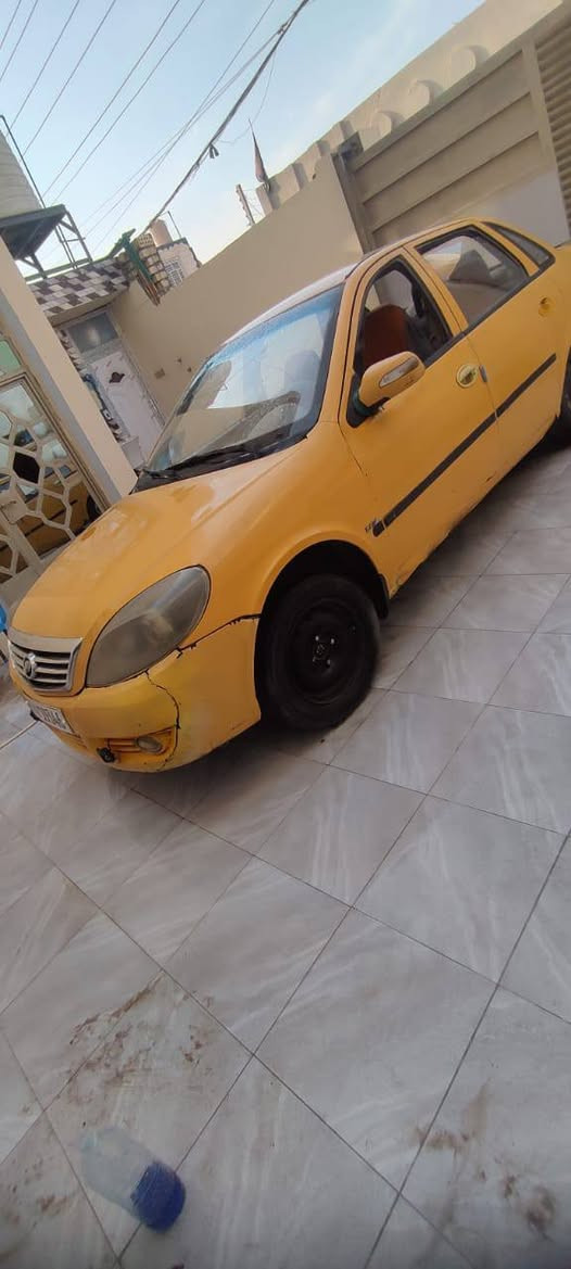 السلام عليكم اخوان ليفان تكسي 520للبيع 20 موديل 2011مكينه كورلا كير عادي رقمه نكليزي كربلاء راعيه يريد مداور 
***********
